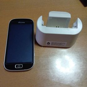 NTT docomo F-03K 本体 卓上ホルダ F46 付き 利用制限無し