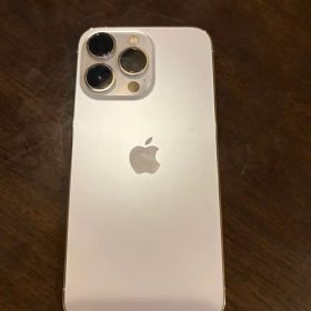 Apple iPhone 13 Pro 本体