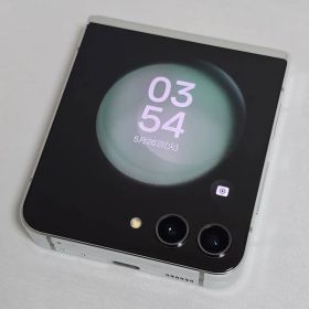 【液晶傷なし/良品】Galaxy Z Flip5【完動品】SIMフリー 判定○