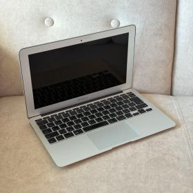 Apple MacBook Air 11インチ 【ジャンク品】修理・部品取り向け