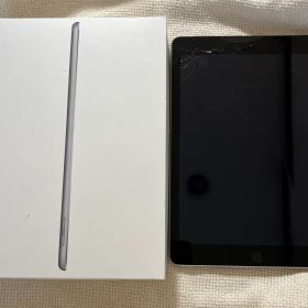 【箱付き】iPad第5世代 スペースグレイ 画面にひび割れあり