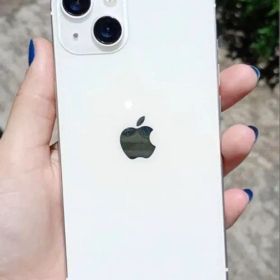 Apple iPhone 13 ホワイト 本体