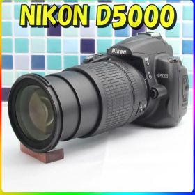Nikon D5000 18-135mm レンズキット 動作品 SDカード付