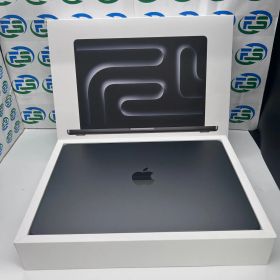 美品 Apple MacBook Pro 14インチ M5 16GB/512GB MDE04J/A スペースブラック バッテリー容量90% 以上
