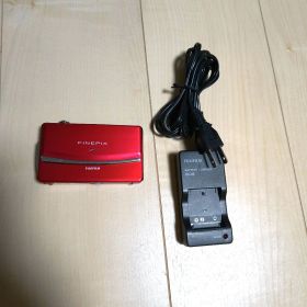 【比較的美品です！】FUJIFILM FinePix Z90 レッド
