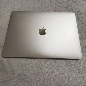 Apple MacBook Air 本体 バッテリー100%