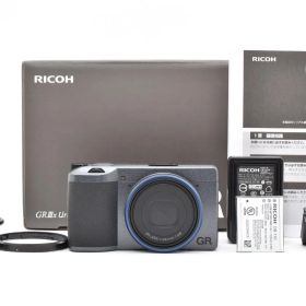 ★新品級★ リコー RICOH GR IIIx Urban Edition 《ショット数1817回・元箱付・付属品多数！》★完動品★ #A604024