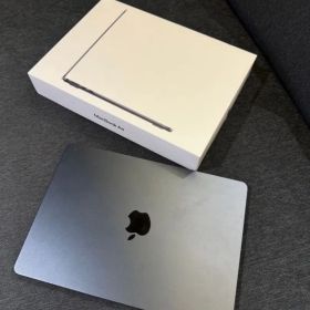 【超備品】Apple MacBook Air M2 バッテリー100%