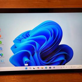 Microsoft Surface Pro 7（本体）＋純正充電器