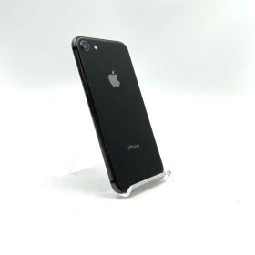 【全額返金保証】【最速発送】 iPhone 8 64GB スペースグレイ docomo 白ロム 動作確認済 74%