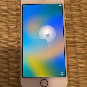 Apple iPhone 8 ゴールド 本体