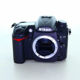 【中古】 (ニコン) Nikon D7000 ボデイ【中古カメラ デジタル一眼】 ランク：B