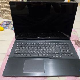 富士通 ノートパソコン LIFEBOOK NH90/D2