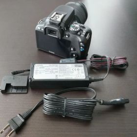 Canon EOS Kiss X7 レンズキット 本体