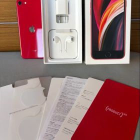 iPhoneSE ACアダプター、イヤホン未使用付き