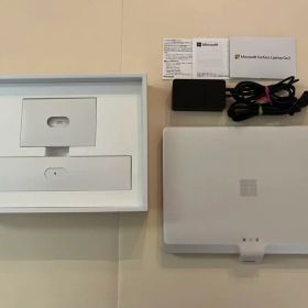 Surface Go 2 新品 58,000円 中古 8,999円 | ネット最安値の価格比較