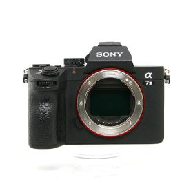 【中古】 (ソニー) SONY ILCE-7M3 アルフア7 III ボデイ【中古カメラ デジタル一眼】 ランク：B