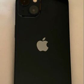 Apple iPhone 13 ブラック