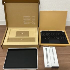 Surface Go 4 128GB + Type Cover + Pen