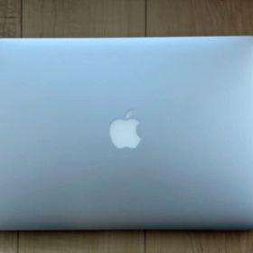 Apple MacBook Air 13-inch 2017 本体