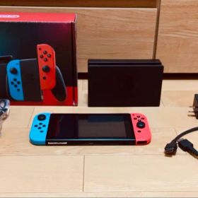 【箱付き美品】Nintendo Switch 本体バッテリー強化版 64GB付