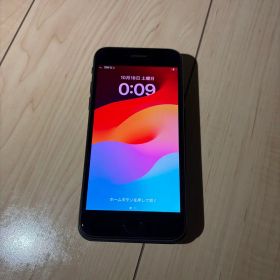 iPhone se 第二世代 64GB キャリアau