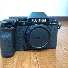 FUJIFILM X-S10 ミラーレス一眼