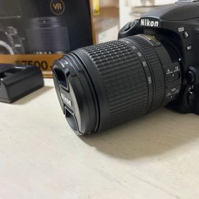 Nikon D7500 一眼レフ 美品 カメラ レンズ