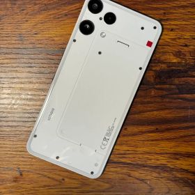 Nothing Phone (3a) 中古 30,800円 | ネット最安値の価格比較 プライス