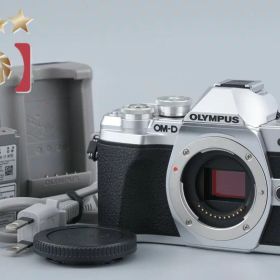 【中古】OLYMPUS オリンパス OM-D E-M10 Mark III シルバー ミラーレス一眼カメラ