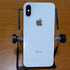 ③iPhone Xs シルバー 256GB