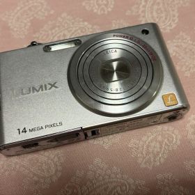 デジカメ パナソニックルミックス14MEGAシルバーLUMIX DMC-FX66