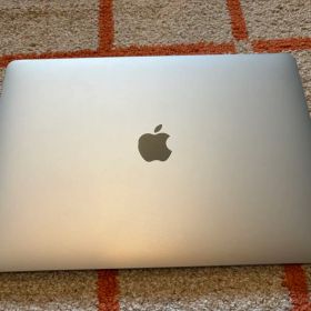 Macbook Pro 2016 13インチ 16GB 512GB シルバー