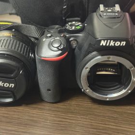 Nikon D5500 レンズキット 18-55mm VR 付属品あり動作確認済