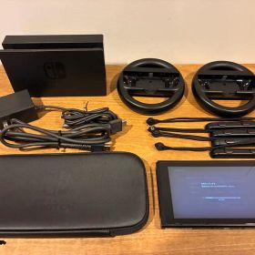 Nintendo Switch 本体 付属品多数 Joy-Con無し 未対策機