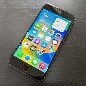 iPhone 8のメイン画像
