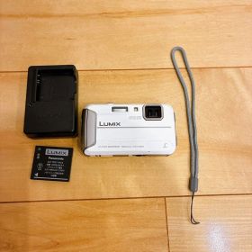 panasonic防水カメラDMC-FT25-W