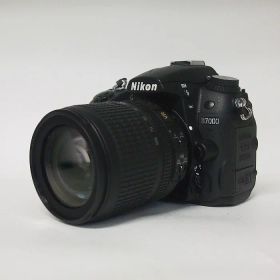【中古】 (ニコン) Nikon D7000 18-105VR キツト【中古カメラ デジタル一眼】 ランク：B
