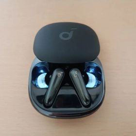 Anker Soundcore Liberty 4 ワイヤレスイヤホン