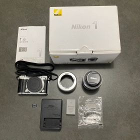 Nikon1J5 シルバー 望遠レンズ ミラーレス一眼 SDカード付き