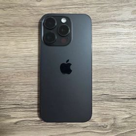 Apple iPhone 15 Pro 128GB 本体