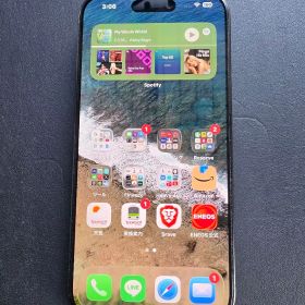 Apple iPhone 15 Pro 本体