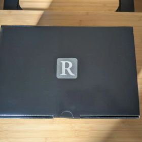 【新品】Canon EOS R50V ボディ ブラック 黒