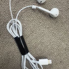 Apple 純正 EarPods Lightning イヤホン ホワイト