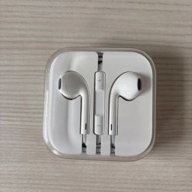 Apple EarPods 3.5mm 有線イヤホン 純正 リモコン・マイク付き