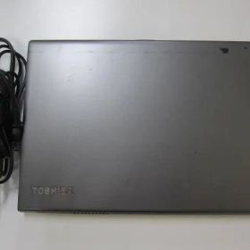 TOSHIBA dynabook R63/P 13.3インチ ジャンク扱い