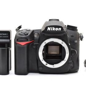 ★美品★ 《ショット数 418回》 ニコン NIKON D7000 ボディ #2077