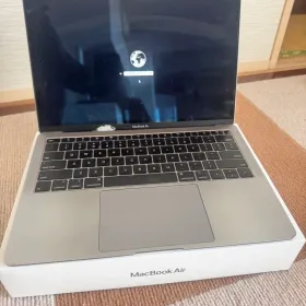 Apple MacBook Air 2020 新品¥48,000 中古¥19,202 | 新品・中古の