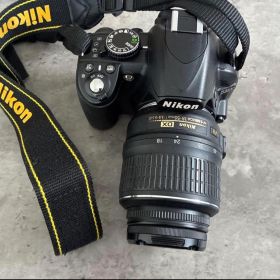 Nikon D3100 デジタル一眼レフ 本体 バッテリー付き