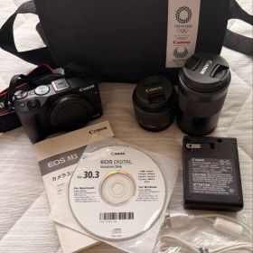 Canon EOS M3 ダブルズームキット ミラーレス一眼 本体